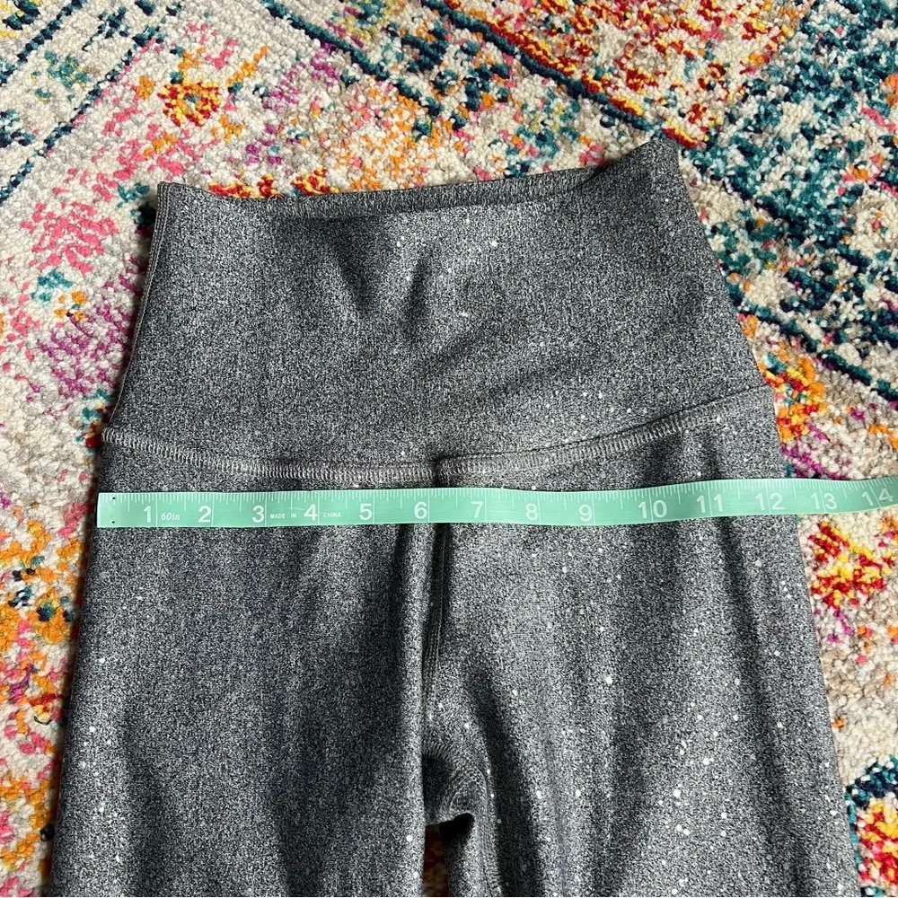 Beyond Yoga lustrous silver